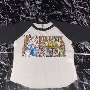 Kids Graphic shirt “ keep-in it Reel “  - Black and White